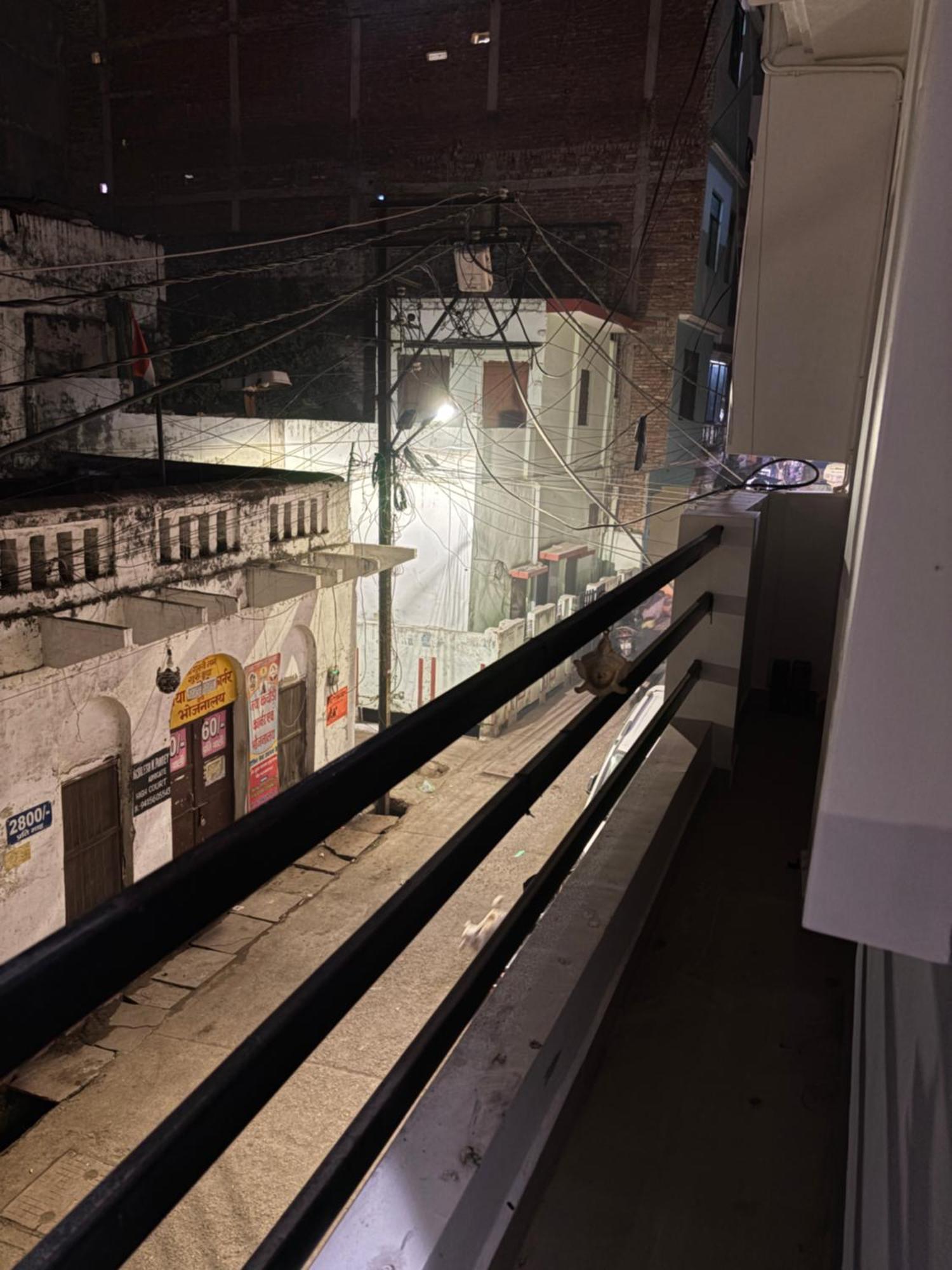 Srivastavas Home Allāhābād Junction Eksteriør bilde